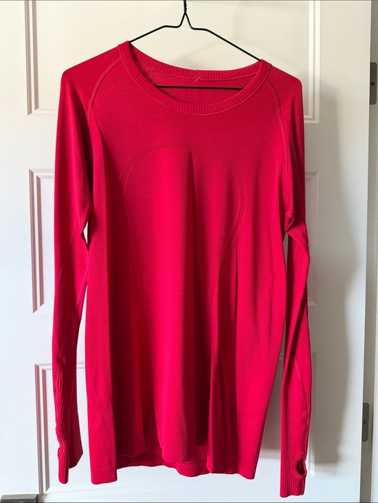 lululemon athletica Tops - lululemon athletica Swiftly Tech Long Sleeve Shirt-hip length